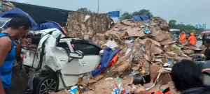 keluarga-korban-kecelakaan-km-92-tol-cipularang-terima-santunan-rp-50-juta-dari-pemerintah